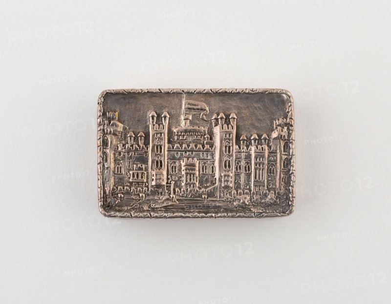Vinaigrette with View of Windsor Castle, 1837/38, Nathaniel Mills, Birmingham, England, Birmingham, Silver and silver gilt, 4.5 × 3.2 cm (1 3/4 × 1 1/4 in.)