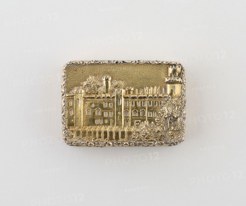 Vinaigrette with View of Warwick Castle, 1846/47, Nathaniel Mills, Birmingham, England, Birmingham, Silver gilt, 3.8 × 2.5 cm (1 1/2 × 1 in.)