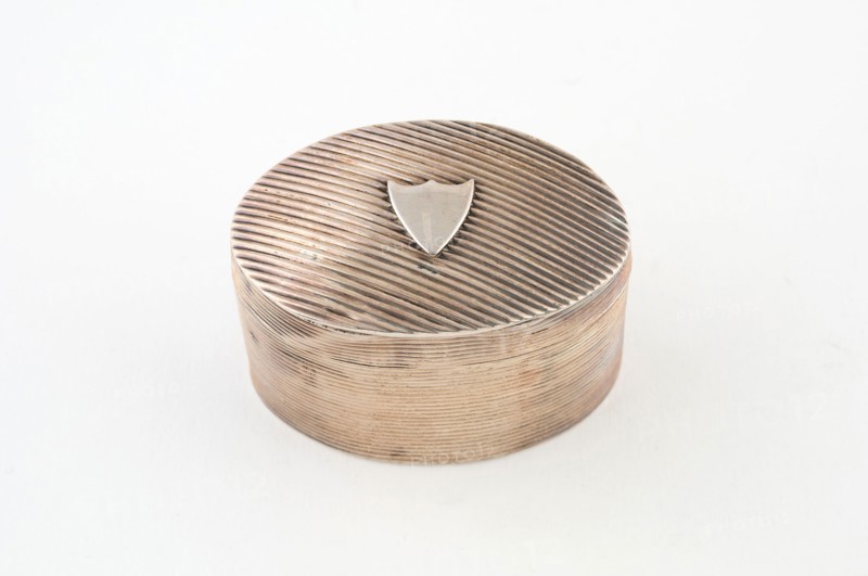 Sponge Box, 1827, Netherlands, Netherlands, Silver, 3.8 x 4.5 cm (1 1/2  x 1 3/4 in.)