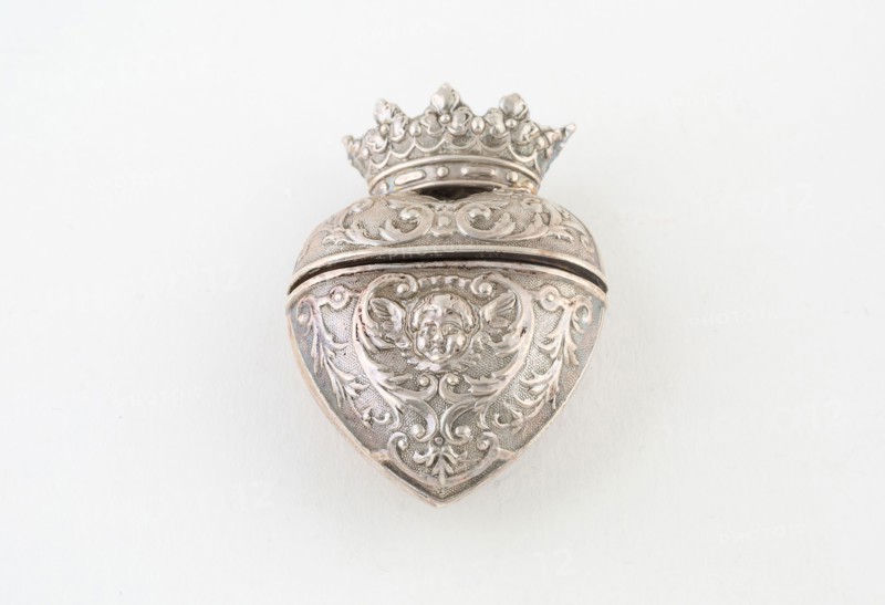 Sponge Box, c. 1830, Denmark, Denmark, Silver, Diam. 4.5 cm (1 3/4 in.)