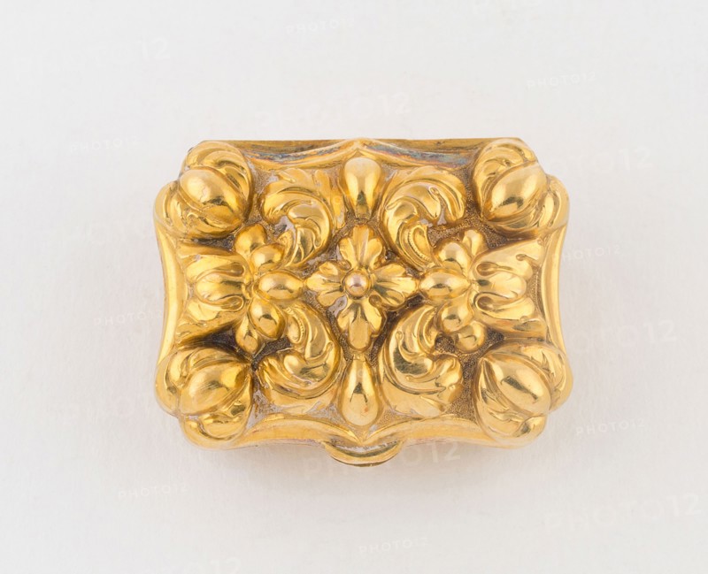 Vinaigrette, c. 1840, Possibly France, France, Gold, 3.4 × 2.3 cm (1 1/3 × 7/8 in.)