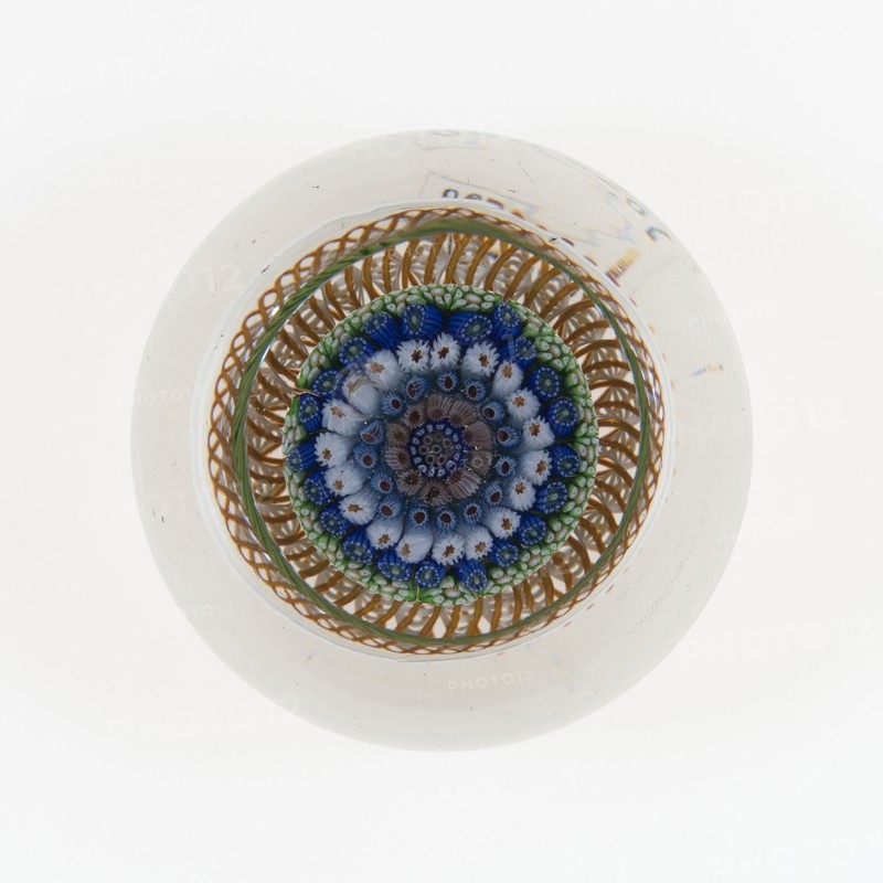 Paperweight, c. 1845–55, Saint-Louis, France, founded 1767, Saint-Louis, Glass, Diam. 7.6 cm (3 in.)