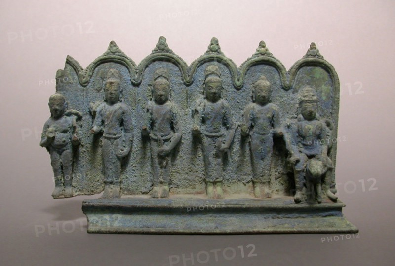 Fragment of a Tableau with Avatars of Vishnu, Pala period, 9th/10th century, Bangladesh, Chittagong province, Bangladesh, Bronze, 14.8 × 24.8 × 6.7 cm (5 13/16 × 9 3/4 × 2 5/8 in.)