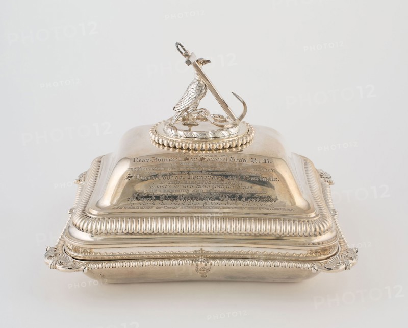 Entree Dish with Cover from the Hood Service, 1806/07, Paul Storr, English, 1771-1844, London, England, London, Sterling silver, 22.2 x 28.6 x 24.3 cm (8 3/4 x 11 1/4 x 9 1/2 in.)
