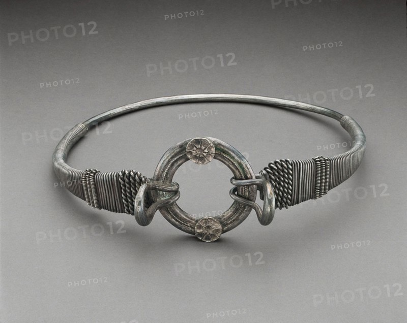 Tribal Bracelet, mid–19th century, Bhutan, Bhutan, Silver, 6 × 19.2 × 21.1 cm (2 3/8 × 7 9/16 × 8 5/16 in.)