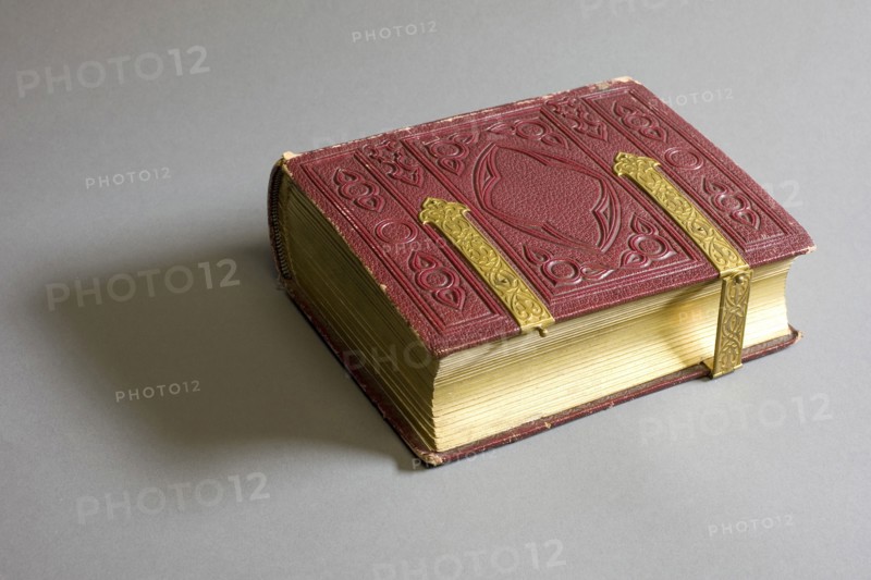 Victorian Album, 1860s, European, active 1860s, Europe, Albumen prints (48), 10.4 × 6 (each card), 16.3 × 12.8 cm (each page), 17.5 × 15 × 16.2 cm (album)