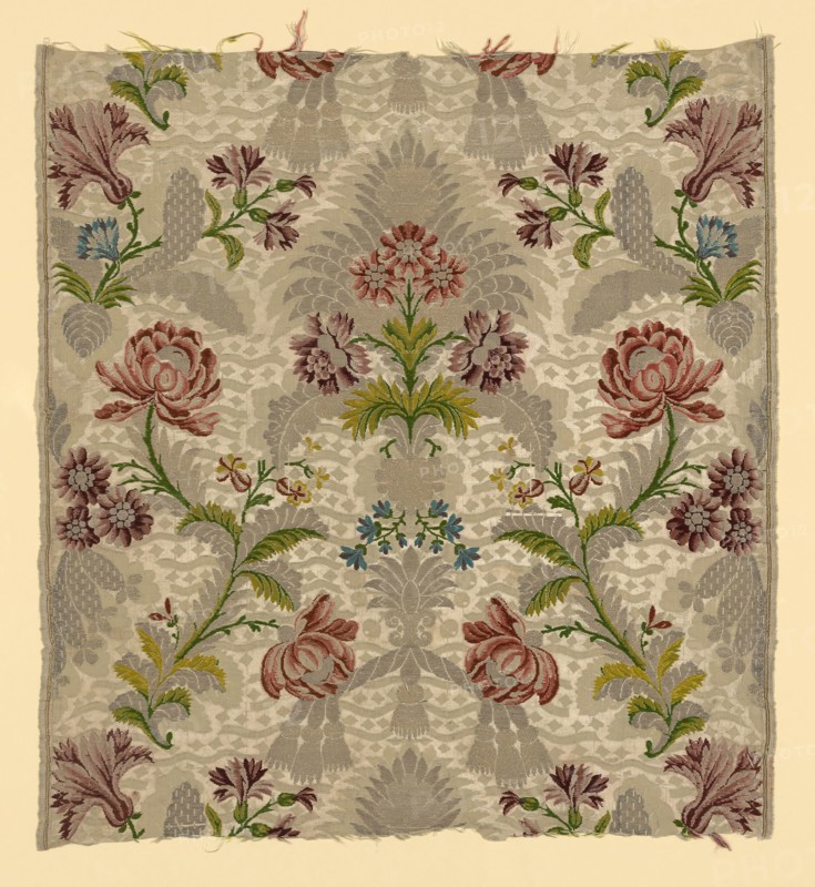 Panel, 1725/75, France, Silk, damask weave with areas of brocading in silk and gilt strip wound around a silk fiber core, 59.7 × 54.7 cm (23 1/2 × 21 1/2 in.)