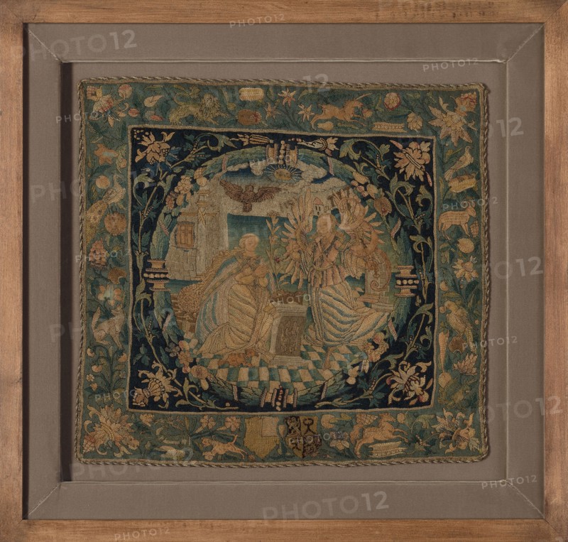 Pillow Cover (Depicting the Annunciation), 1550/1600, Southern Germany (Swabia) or Switzerland, Switzerland, Linen, plain weave, embroidered with wool and silk in satin stitches, laid work and couching, 48.9 x 52 cm (19 1/4 x 20 1/2 in.)