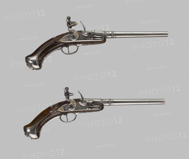 Flintlock Turn-Off Holster Pistol (One of a Pair), 1680/90 and 1732, Barrel Smith: Domenico Bonomino, (Italian, about 1635-c. 1700), Gunsmith: Johann Casimir Tanner, (German, 1691- 1764), Barrel: Brescia, lock and stock: Sonderhausen, Germany, Steel, gilding, lead, flint, walnut, Overall L. 39.3 cm (15 1/2 in.)