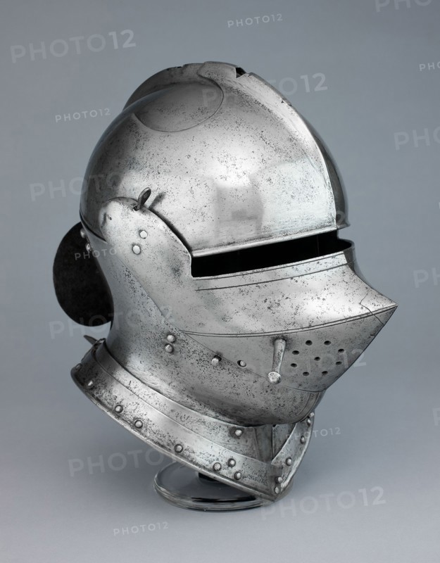 Armet, 1500/20, Northern Italian or Flemish, Milan, Steel and leather, 35.6 × 34.3 cm (14 × 13 1/2 in.)