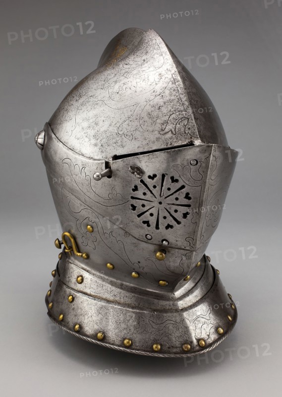 Close Helmet for Foot Tournament at the Barriers, 1591, Anton Peffenhauser (German, c. 1525—1603), Augsburg, Augsburg, Steel, brass, gilding, and leather, H. 35.6 cm (14 in.)