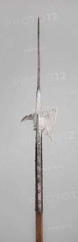 Halberd, 1540/60, Possibly French or German, Germany, Steel and wood, L. 255.3 cm (100 1/2 in.)