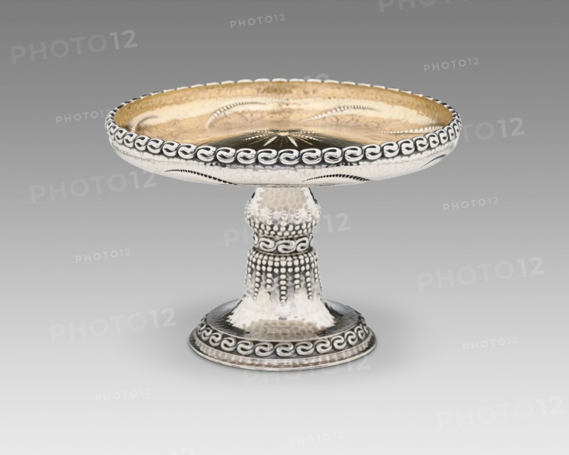 Compotier, c. 1882, Design attributed to Charles Osborne, American, 1847–1920, Tiffany and Company, American, founded 1837, New York, New York City, Silver and silver gilt, 12.7 × 20.32 × 20.32 cm (5 3/4 × 8 5/8 × 8 5/8 in.), 610.9 g
