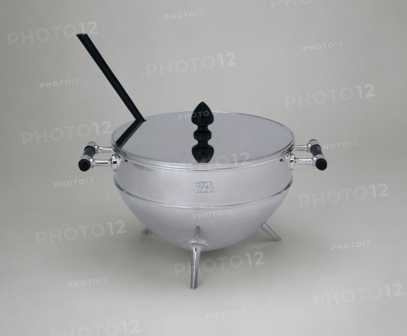 Tureen with Cover, c. 1880, Designed by Christopher Dresser, English, born Scotland, 1834-1904, Made by Hukin and Heath, Birmingham and London, 1855-1953, Birmingham, England, Birmingham, Electroplated silver and ebony, 20.3 × 31.1 × 23.5 cm (8 × 12 1/4 × 9 1/4 in.)
