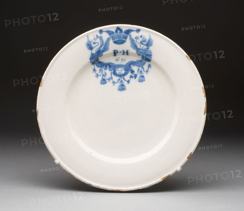 Plate, 1699, Netherlands, Haarlem, Haarlem, Tin-glazed earthenware, Diam. 26.2 cm (10 5/16 in.)