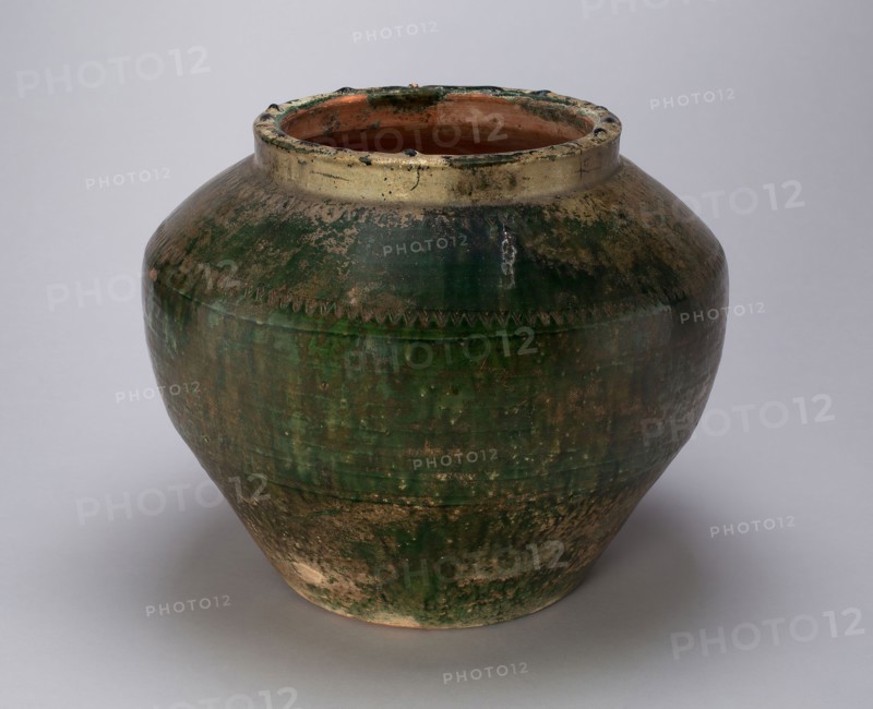 Jar with Sawtooth and Encircling Bands, Eastern Han dynasty (A.D. 25–220), China, Earthenware with lead green glaze and underglaze carved decoration, H. 10 1/2 in.