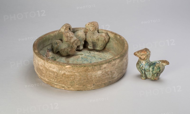 Sheep Shed, Eastern Han dynasty (A.D. 25–220), China, Earthenware with lead green glaze, H. 8.2 cm (3 1/4 in.), diam. 20.8 cm (8 3/16 in.)