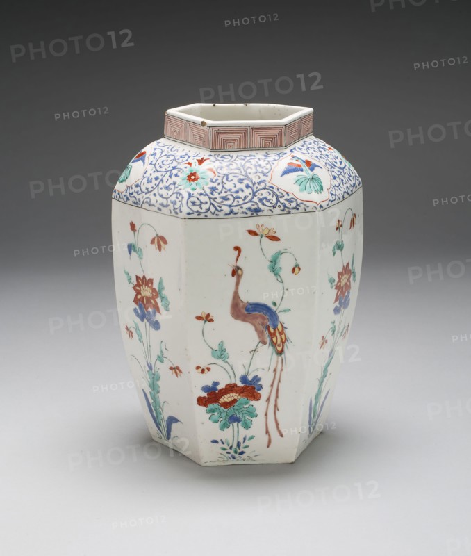 Jar, 1750/52, Chelsea Porcelain Manufactory, London, England, c. 1745-1784, Chelsea, Soft-paste porcelain and polychrome enamels, 22.8 × 16.7 cm (8 15/16 × 6 9/16 in.)