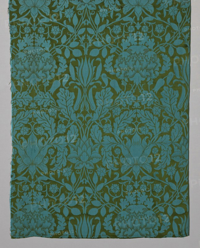 Oak, 1881 (produced 1881/1940), Designed by William Morris (English, 1834–1896), Sold by Morris & Company, 1875–1940, Possibly woven by J.O. Nicholson (English, 19th century), England, Cheshire, Macclesfield, England, Silk, damask weave, 124.6 × 92.7 cm (49 × 36 1/2 in.)