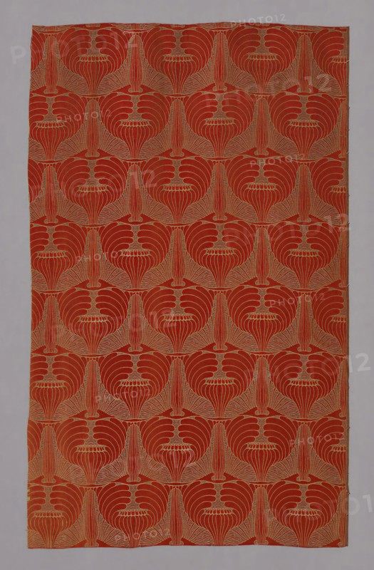 Mohnköpfe (Poppyheads) (Dress or Furnishing Fabric), 1900, Designed by Koloman Moser (Austrian, 1868–1918), Produced by Johan Backhausen und Söhne (Austrian, founded 1849), Austria, Vienna, Vienna, Silk, wild silk, and cotton, satin weave self-patterned by ground weft floats, 182.9 × 113 cm (72 × 44 1/2 in.)