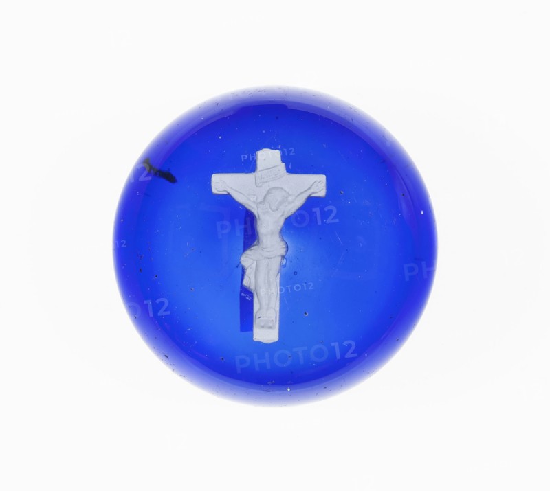 Paperweight, Mid 19th century, European, Europe, Glass, Diam. 7 cm (2 3/4 in.)