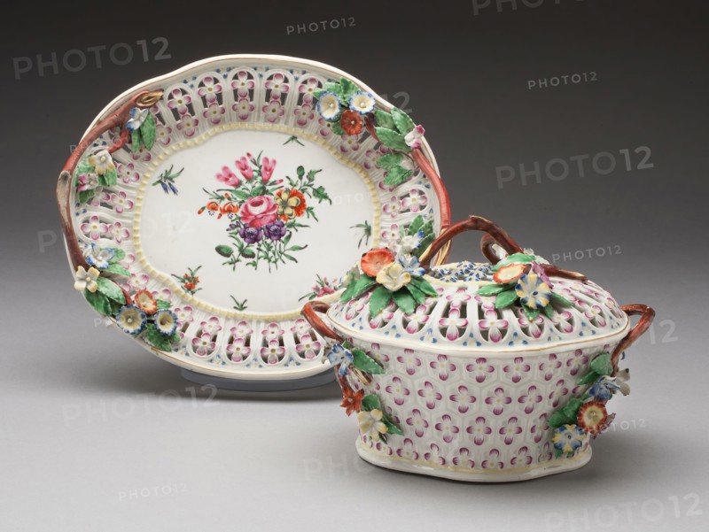 Chestnut Basket and Stand, c. 1760, Worcester Porcelain Factory, Worcester, England, founded 1751, Worcester, Soft-paste porcelain with polychrome enamels, Basket and lid: 14 x 20.2 x 14.6 cm (5 1/2 x 8 x 5 3/4 in.), Stand: 25 x 21.6 cm (9 7/8 x 8 1/2 in.)