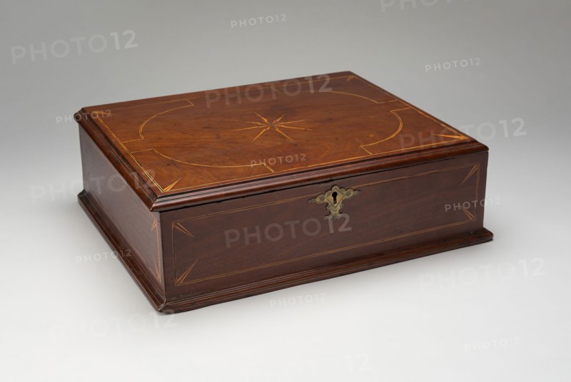 Desk Box, 1730/60, American, 18th century, United States, Mahogany, 14.6 × 46.3 × 36.8 cm (5 3/4 × 18 1/4 × 13 1/2 in.)