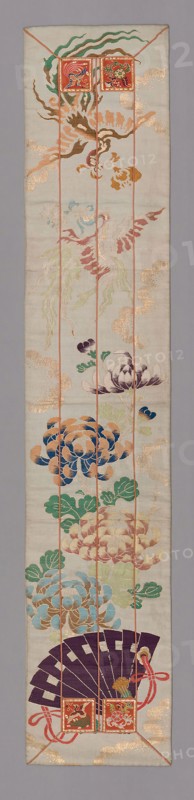 Ôhi (Stole), Meiji period (1868–1912), 1875/1900, Japan, Silk, gold-leaf-over-lacquered-paper strip, warp-float faced 2:1 'Z' twill weave with weft-float faced 1:2 'Z' twill interlacings of secondary binding warps and supplementary patterning wefts, edged with cords, lined with cotton, plain weave, 169.7 x 33 cm (66 3/4 x 13 in.)