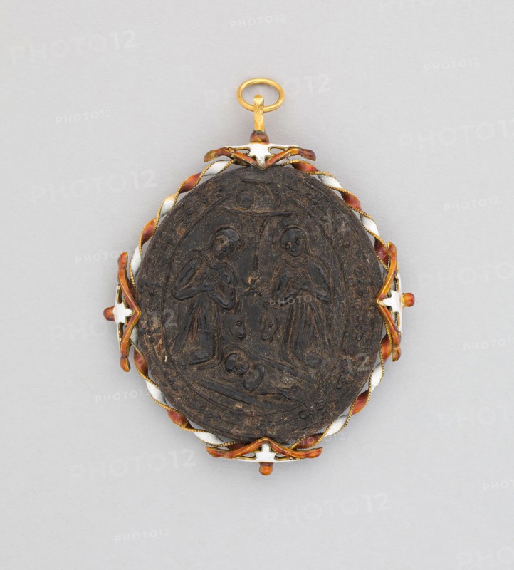 Two-Sided Pendant with Adoration and Baptism of Christ, 18th century (?), mount: 19th century, Spanish or Spanish Colonial, Spain, Enameled gold and jet, 6.4 x 5.2 cm (2 1/2 x 2 1/16 in.)