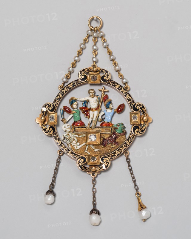 Pendant with Resurrection, 1850/1900, Northern European, possibly Austrian (Vienna), Europe, northern, Gold, enamel, diamonds, and pearls, 9.1 × 5 cm (3 5/8 × 1 15/16 in.)