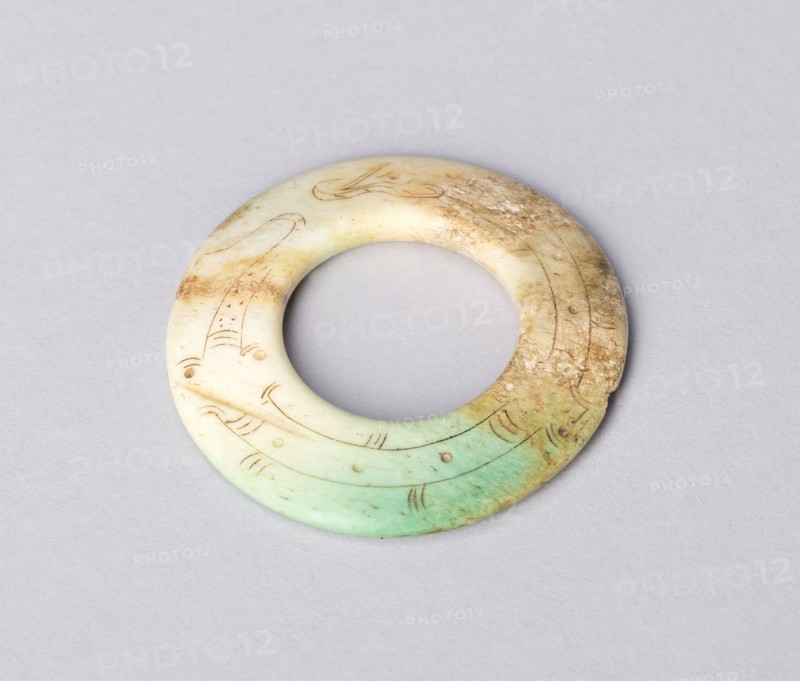 Ring with Dragon, Eastern Zhou dynasty, Warring States period (480–221 B.C.), China, Bone with incised decoration, Diam. 3 cm