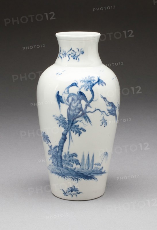 Vase, c. 1755, Worcester Porcelain Factory, Worcester, England, founded 1751, Worcester, Soft-paste porcelain, underglaze blue, H. 17.1 cm (6 3/4 in.)