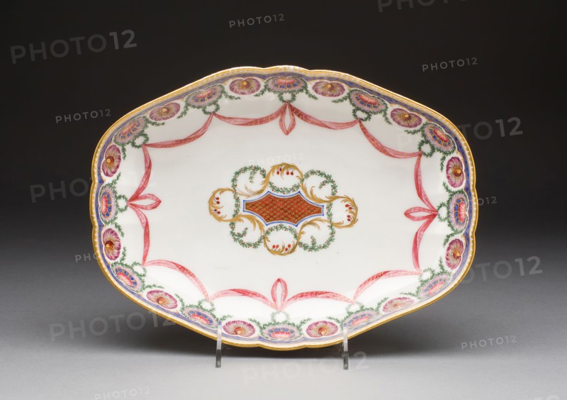 Basin (Jatte ovale de pot à l’eau), 1763, Sèvres Porcelain Manufactory, French, founded 1740, Painted by Louis-Jean Thévenet (French, active 1741/45-1777), Sèvres, Soft-paste porcelain, polychrome enamels, gilding, and gilt-metal mounts, 19.4 x 28.6 cm (7 5/8 x 11 1/4 in.)