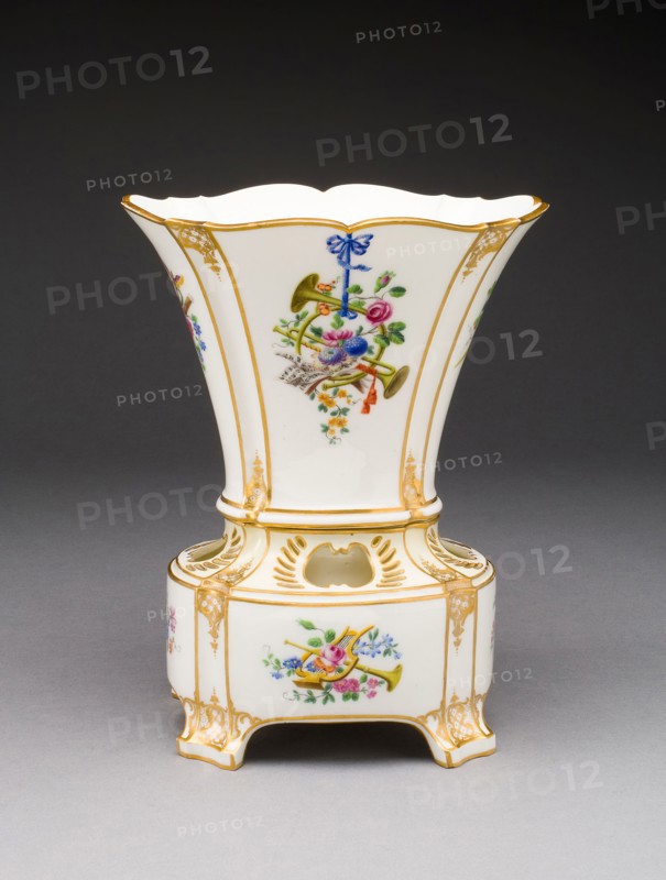 Flower Vase, 1759, Sèvres Porcelain Manufactory, French, founded 1740, Painted by Charles Buteux, French, active 1756-1782, Sèvres, Soft-paste porcelain, polychrome enamels and gilding, 22.5 x 17.7 x 14.3 cm (8 3/4 x 7 x 5 5/8 in.)