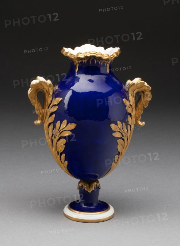 Vase, c. 1770, Sèvres Porcelain Manufactory, French, founded 1740, Sèvres, Soft-paste porcelain, dark blue ground, gilding, and gilt-metal mounts, H. 16.2 cm (6 3/8 in.)