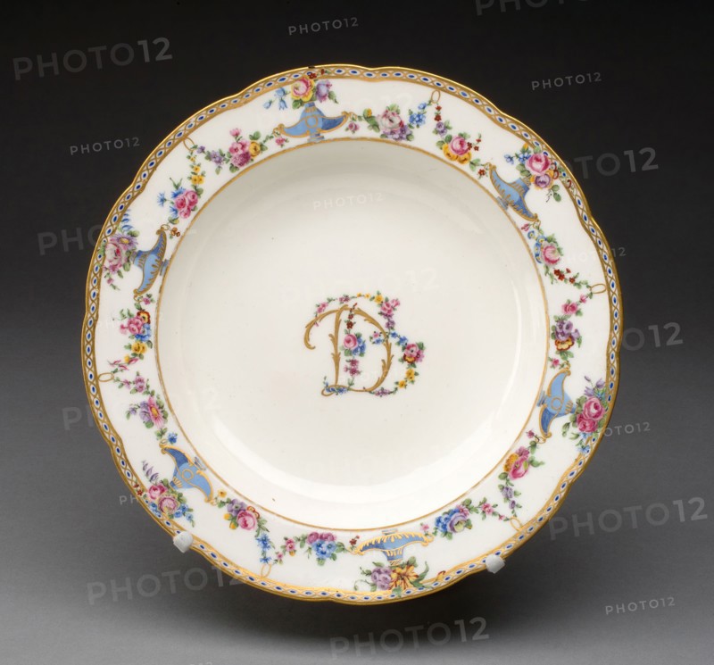 Soup Plate, 1771, Sèvres Porcelain Manufactory, French, founded 1740, Painted by Nicolas Bulidon (French, active 1763-1792), Sèvres, Soft-paste porcelain, polychrome enamels, and gilding, Diam. 24.1 cm (9 1/2 in.)