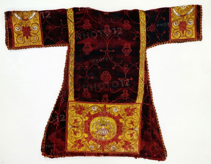 Dalmatic, Late 15th century, Apparels later due to satin binding, Italy, Silk, warp-float faced 4:1 satin weave with supplementary pile warps forming cut voided velvet, apparels: silk, warp-float faced 7:1 satin weave, appliquéd with warp-float faced 7:1 satin weave, painted, embroidered and appliquéd with silk in laid work and couching, fringe: silk, warp faced plain weave with extended ground weft fringe, lining: cotton, warp-float faced 4:1 satin weave, underlining: hemp, 114.3 x 145.6 cm (45 x 57 1/4 in.)