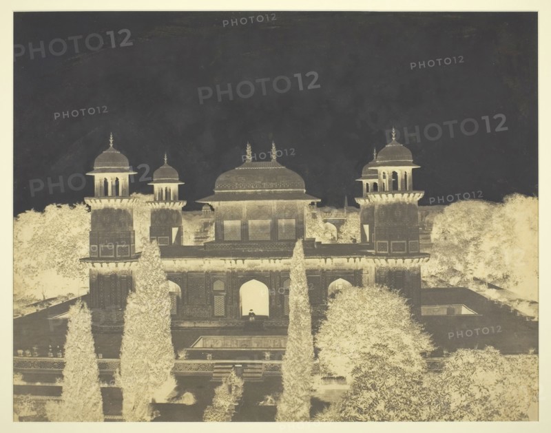 The Tomb of Itimad-ud-Dawlah, c. 1858/62, Dr. John Murray, Scottish, 1809–1898, Scotland, Waxed paper negative, 36 x 46 cm (image/paper, sight), 56 x 71.1 cm (mount)