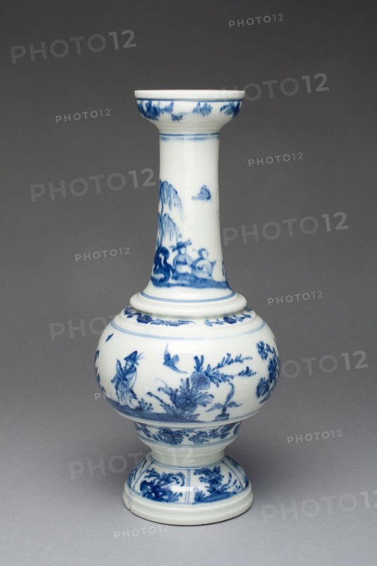 Vase, 1723/25, Meissen Porcelain Manufactory, German, founded 1710, Meissen, Hard-paste porcelain with underglaze blue decoration, H. 34.6 cm (13 5/8 in.), diam. 15.2 cm (6 in.)