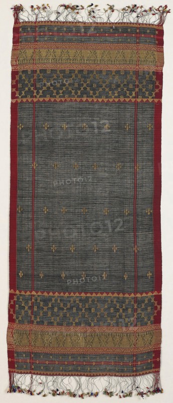 Shoulder or Head Cloth (selendang), 19th century, Minangkabau people, Indonesia, West Sumatra, Tanjung Sungayang area, Sumatra, Silk, cotton, and gold-leaf-over-lacquered-paper-strip-wrapped silk, plain weave with supplementary patterning and brocading wefts, plied main warp fringe terminating in knotted silk, cut tassels, 166.4 x 71.8 cm (65 1/2 x 30 3/4 in.)