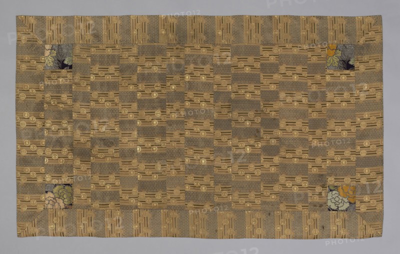 Kesa, late Edo period (1789–1868)/ Meiji period (1868–1912), 1844/80, Japan, Heri, jô, yô: silk and gold-leaf-over-lacquered-paper-strip, warp-float faced 2:1 ‘Z’ twill weave with weft-float faced 1:2 ‘Z’ twill interlacings of secondary binding warps and supplementary patterning wefts, shiten, niten: silk and gold-leaf-over-lacquered-paper-strip, warp-float faced 2:1 ‘S’ twill weave with supplementary patterning wefts, some bound in weft-float faced 1:2, and 1:5 ‘S’ twill interlacings, lining: silk, plain weave self-patterned by rows of 1:1 plain gauze crossings, 115.7 x 191.8 cm (45 9/16 x 75 1/2 in.)
