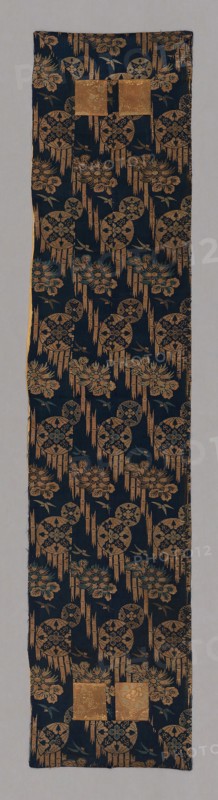 Ôhi (Stole), late Edo period (1789–1868)/early Meiji period (1868–1912), 1800/96, Japan, Heri, jô: silk and gold-leaf-on-lacquered-paper-strip, warp-float faced 4:1 satin weave with plain interlacings of secondary binding warps and supplementary patterning wefts, shiten: silk and gold-leaf-over-lacquered-paper-strip, warp-float faced 2:1 'Z’ twill weave with weft-float faced 1:2 'Z’ twill interlacings of secondary binding warps and supplementary patterning wefts, lining: silk, plain weave, 139.4 x 31.1 cm (54 7/8 x 12 1/4 in.)