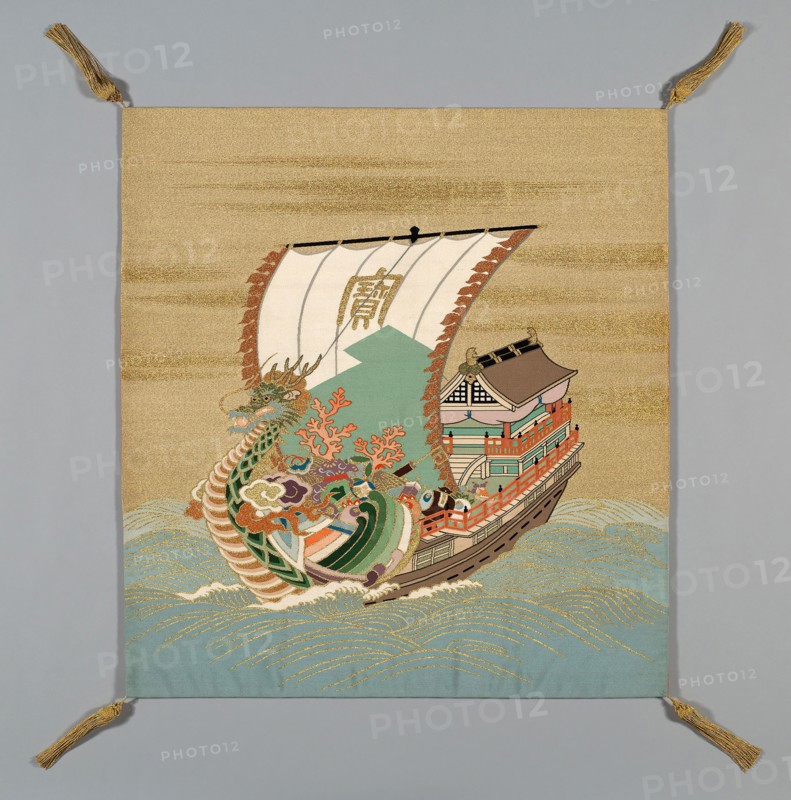 Fukusa (Gift Cover), late Edo period (1789–1868)/ Meiji period (1868–1912), 19th century, Japan, Mon side: silk, gold-leaf-over-lacquered-paper-strip wrapped silk, slit and single dovetailed tapestry weave (tsuzure), pattern side: silk, gold-leaf-over-lacquered-paper-strip-wrapped silk, slit and single dovetailed tapestry weave (tsuzure), corners: gold-leaf-over-lacquered-paper-strip wrapped cotton, 1:1 tubular oblique interlacing over cotton core, knotted, gold-leaf-over-lacquered-paper-strip-wrapped silk wrapped cotton ball, and re-plied fringe tassels, 73.5 x 68.3 cm (28 15/16 x 26 7/8 in.)