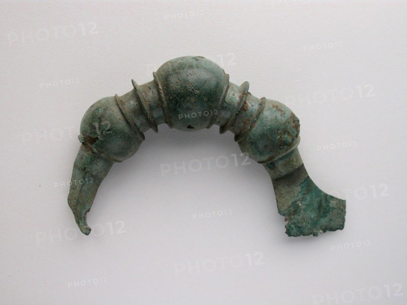Bow Fibula (Brooch), Geometric Period (800–700 BC), Greek, Thessaly, Greece, Bronze, 6.6 × 10.7 × 2.6 cm (2 5/8 × 4 1/4 × 1 in.)