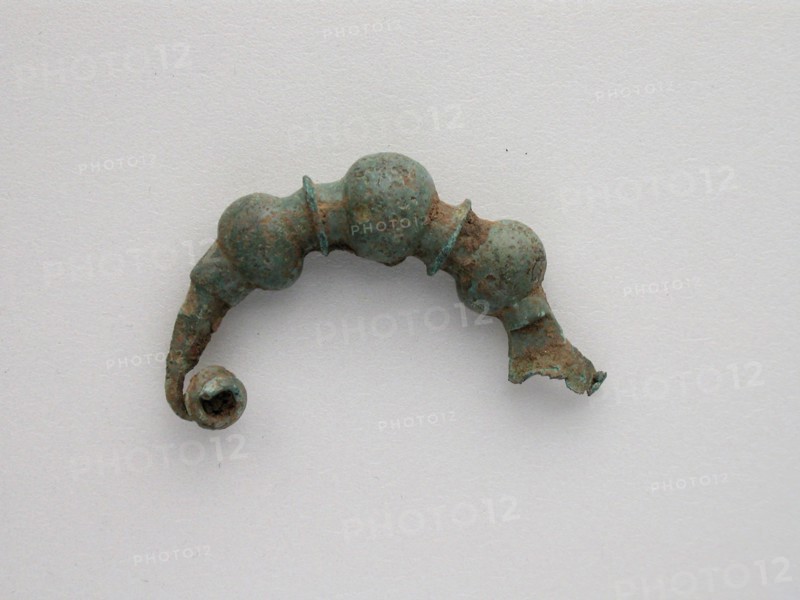 Bow Fibula, Geometric Period (800–700 BC), Greek, Thessaly, Greece, Bronze, 3.2 × 5.4 × 1.1 cm (1 1/4 × 2 1/8 × 7/16 in.)