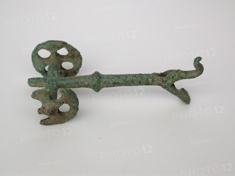 Bird on Wheeled Stand, Geometric Period (750–700 BC), Greek, Thessaly, Greece, Bronze, 6.8 × 2.4 × 3.5 cm (2 5/8 × 1 × 1 3/8 in.)
