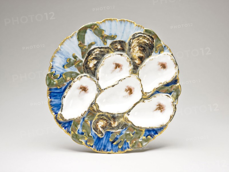 Oyster Plate, designed 1879, produced 1880/87, Designed by Theodore Russell Davis, American, 1840–1894, Made by Haviland & Co., Limoges, France, founded 1842, United States, Porcelain, enamel, and gilding, Diam: 22.2 cm (8 3/4 in.)