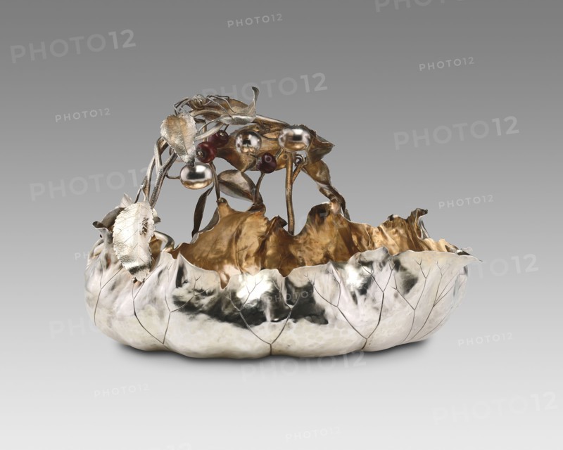 Berry Bowl, 1885/95, Design attributed to George W. Shiebler, American, 1846–1920, Made by George W. Shiebler (1876–1891) or George W. Shiebler and Company (1892–1907/10), New York, New York City, Silver, parcel-gilt silver, and copper, 20.32 × 30.48 × 35.56 cm (8 × 12 3/4 × 14 1/8 in.), 1833.8 g
