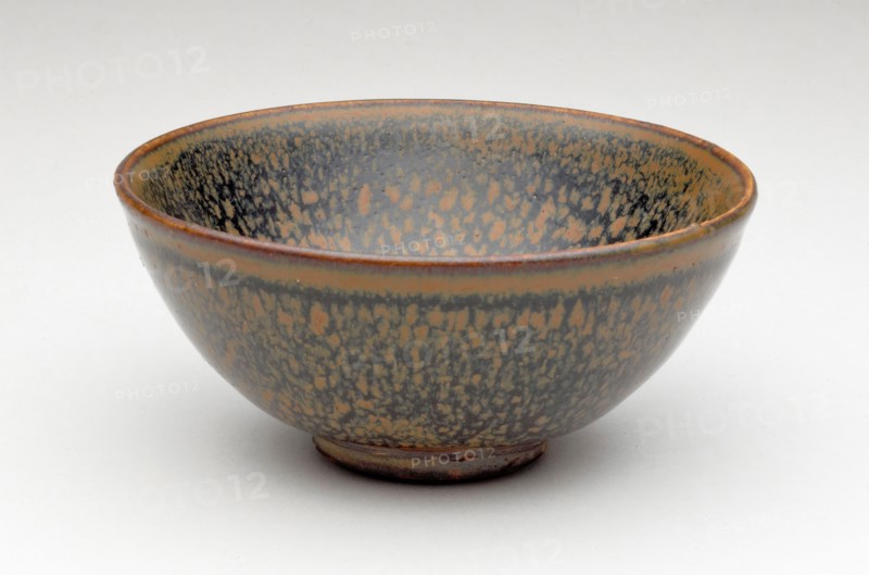Teabowl, Jin dynasty (1115–1234), 12th century, China, Northern blackware, Cizhou type, stoneware with black glaze and overglaze russet flecks, H. 4.0 cm (1 9/16 in.), diam. 8.9 cm (3 1/2 in.)