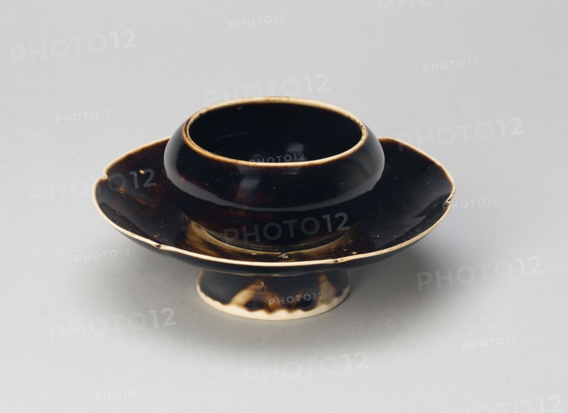 Cupstand, Northern Song dynasty (960–1127), 11th/12th century, China, Black Ding ware, porcelain with brownish-black (tea dust) glaze, H. 5.2 cm (2 1/16 in.), diam. 11.6 cm (4 9/16 in.)